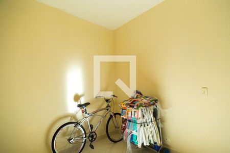 Casa à venda com 255m², 3 quartos e 2 vagasQuarto de Serviço