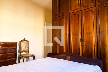 Casa à venda com 255m², 3 quartos e 2 vagasQuarto 1