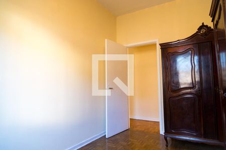 Casa à venda com 255m², 3 quartos e 2 vagasQuarto 2