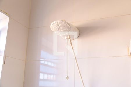 Casa à venda com 255m², 3 quartos e 2 vagasBanheiro - Chuveiro