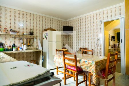 Casa à venda com 255m², 3 quartos e 2 vagasCozinha