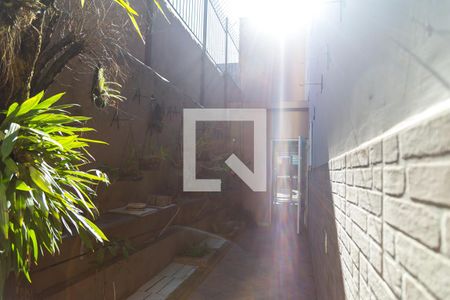 Casa à venda com 255m², 3 quartos e 2 vagasCorredor