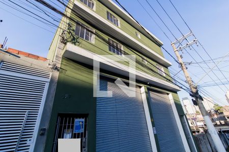 Apartamento para alugar com 55m², 2 quartos e sem vagaFachada