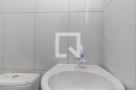 Apartamento para alugar com 55m², 2 quartos e sem vagaBanheiro