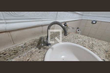 Casa para alugar com 300m², 4 quartos e 2 vagas Casa para alugar com 300m², 4 quartos e 2 vagasBanheiro 3