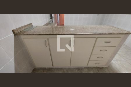 Casa para alugar com 300m², 4 quartos e 2 vagas Casa para alugar com 300m², 4 quartos e 2 vagasCozinha