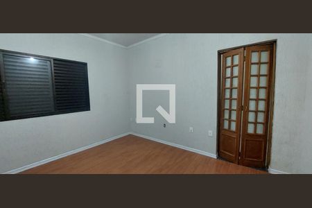 Casa para alugar com 300m², 4 quartos e 2 vagas Casa para alugar com 300m², 4 quartos e 2 vagasQuarto 2