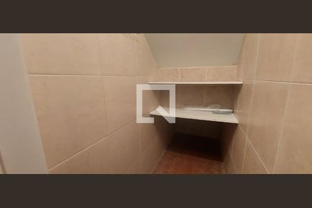 Casa para alugar com 300m², 4 quartos e 2 vagas Casa para alugar com 300m², 4 quartos e 2 vagasDespensa