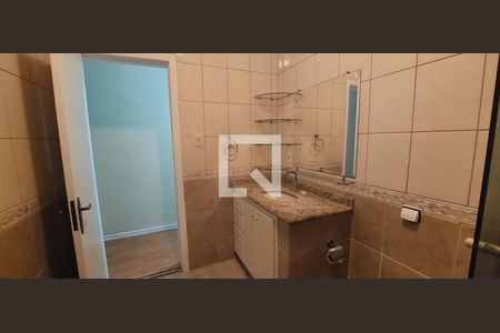 Casa para alugar com 300m², 4 quartos e 2 vagas Casa para alugar com 300m², 4 quartos e 2 vagasBanheiro 2