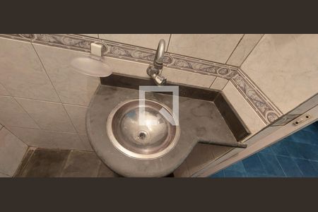 Casa para alugar com 300m², 4 quartos e 2 vagas Casa para alugar com 300m², 4 quartos e 2 vagasLavabo