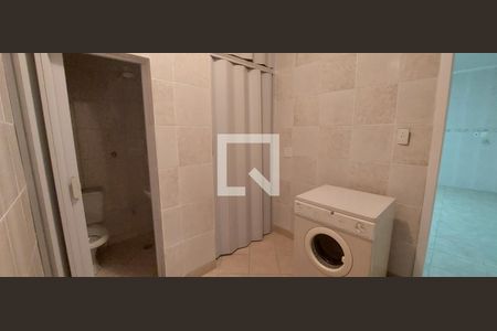 Casa para alugar com 300m², 4 quartos e 2 vagas Casa para alugar com 300m², 4 quartos e 2 vagasLavanderia