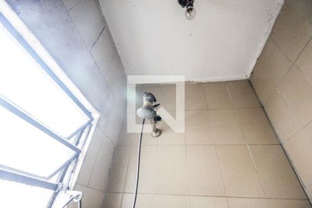 Casa à venda com 229m², 3 quartos e 3 vagas Casa à venda com 229m², 3 quartos e 3 vagasBanheiro de serviço 2