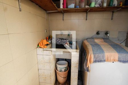 Casa à venda com 229m², 3 quartos e 3 vagas Casa à venda com 229m², 3 quartos e 3 vagasÁrea de serviço