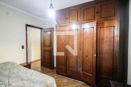 Casa à venda com 229m², 3 quartos e 3 vagas Casa à venda com 229m², 3 quartos e 3 vagasQuarto 2