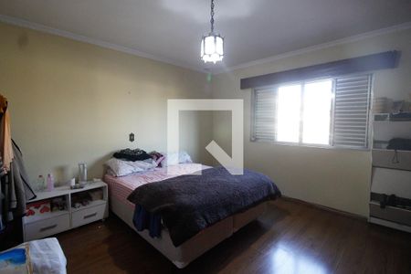 Casa à venda com 229m², 3 quartos e 3 vagas Casa à venda com 229m², 3 quartos e 3 vagasQuarto 3