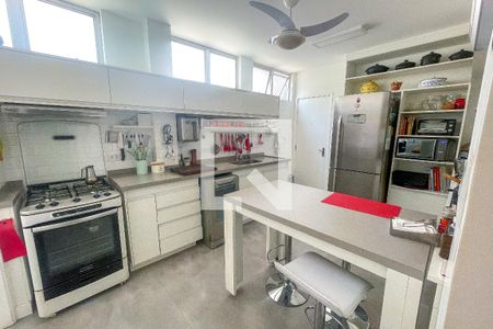 Apartamento à venda com 160m², 3 quartos e 1 vagaCozinha