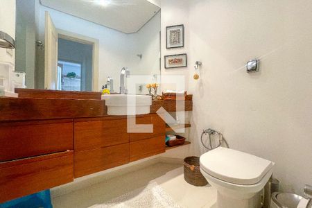 Apartamento à venda com 160m², 3 quartos e 1 vagaBanheiro