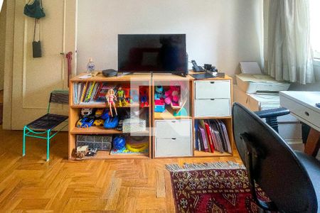 Apartamento à venda com 160m², 3 quartos e 1 vagaQuarto 2