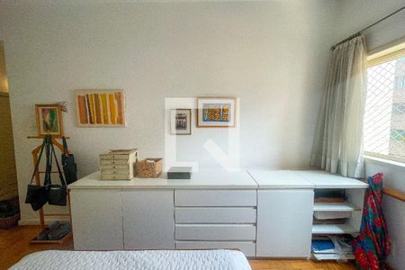 Apartamento à venda com 160m², 3 quartos e 1 vagaSuíte 