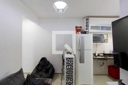 Sala e Cozinha Integrada  de apartamento à venda com 1 quarto, 26m² em Cidade Antônio Estêvão de Carvalho, São Paulo
