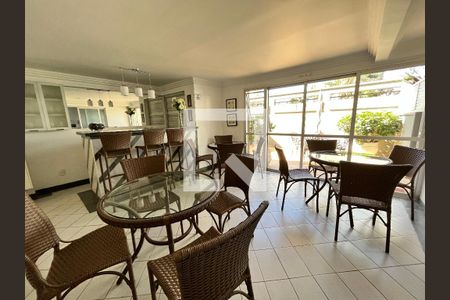 Apartamento à venda com 153m², 3 quartos e 1 vagaSalão de Festas