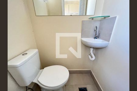 Apartamento à venda com 153m², 3 quartos e 1 vagaBanheiro de serviço 