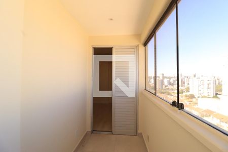 Apartamento à venda com 153m², 3 quartos e 1 vagaQuarto 2 varanda
