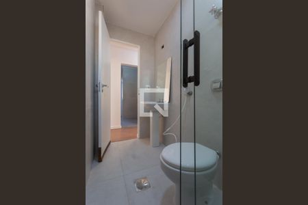 Apartamento à venda com 62m², 2 quartos e 1 vaga Apartamento à venda com 62m², 2 quartos e 1 vagaBanheiro
