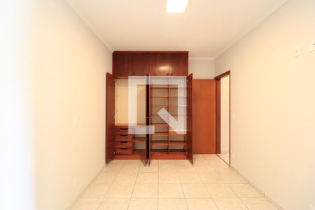 Apartamento para alugar com 102m², 3 quartos e 2 vagasQuarto 2