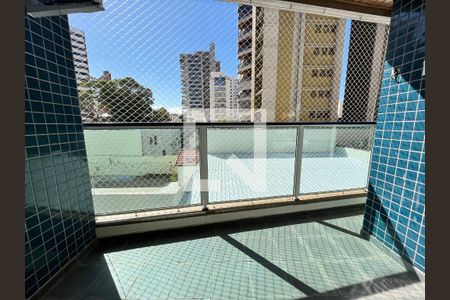 Apartamento para alugar com 102m², 3 quartos e 2 vagasSacada