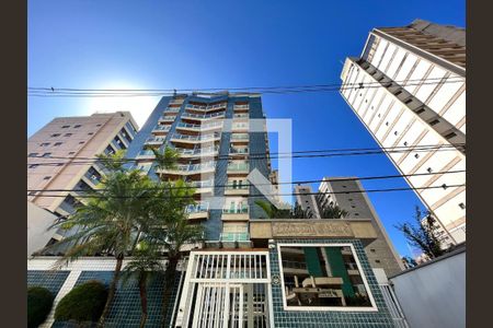 Apartamento para alugar com 102m², 3 quartos e 2 vagasFachada do bloco