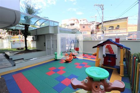 Apartamento à venda com 72m², 3 quartos e 2 vagasÁrea comum - Playground