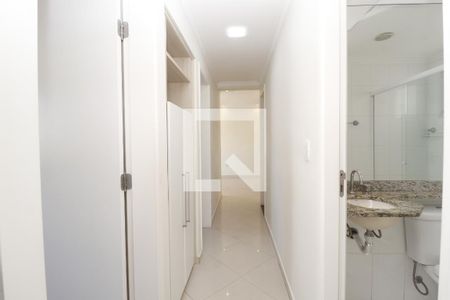 Apartamento à venda com 72m², 3 quartos e 2 vagasCorredor