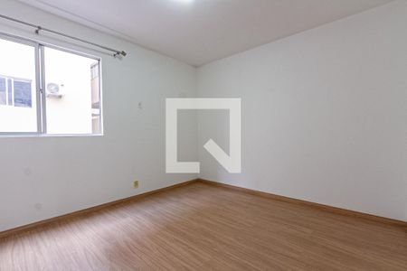 Quarto 2 de apartamento para alugar com 2 quartos, 63m² em Nossa Senhora do Rosário, São José
