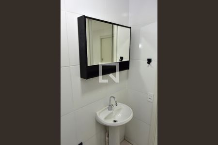 Apartamento para alugar com 34m², 2 quartos e sem vagaBanheiro