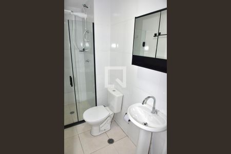 Apartamento para alugar com 34m², 2 quartos e sem vagaBanheiro