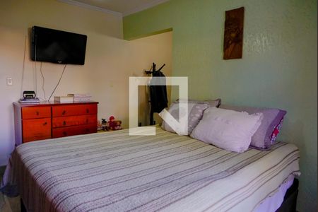 Casa à venda com 200m², 4 quartos e 5 vagasSuíte 1