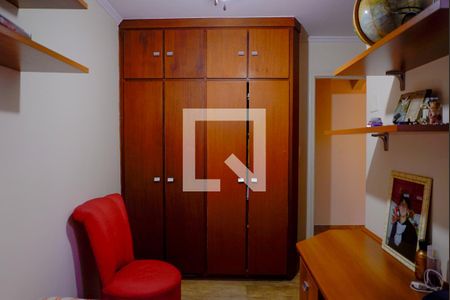 Casa à venda com 200m², 4 quartos e 5 vagasQuarto 2