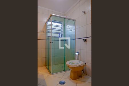 Casa à venda com 200m², 4 quartos e 5 vagasBanheiro 1