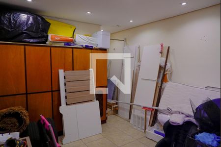 Casa à venda com 200m², 4 quartos e 5 vagasEdícula