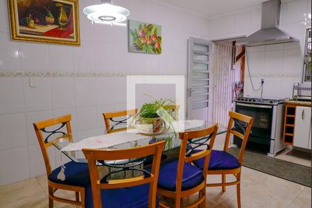 Casa à venda com 200m², 4 quartos e 5 vagasCozinha