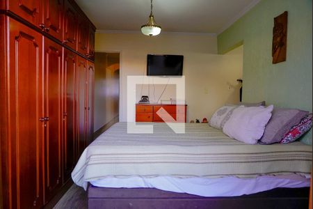 Casa à venda com 200m², 4 quartos e 5 vagasSuíte 1