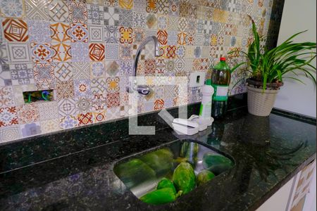 Casa à venda com 200m², 4 quartos e 5 vagasQuintal