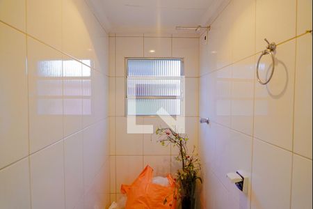 Casa à venda com 200m², 4 quartos e 5 vagasEdícula Banheiro