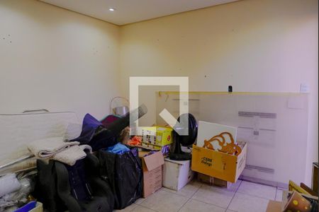 Casa à venda com 200m², 4 quartos e 5 vagasEdícula