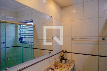 Casa à venda com 200m², 4 quartos e 5 vagasBanheiro 1