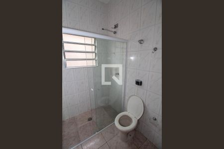 Banheiro Inferior de casa à venda com 3 quartos, 150m² em Vila Antonieta, São Paulo