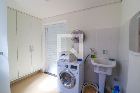 Casa de condomínio à venda com 152m², 3 quartos e 2 vagasÁrea de Serviço