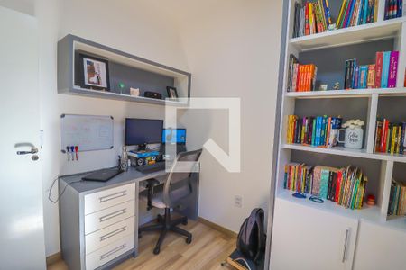 Casa de condomínio à venda com 152m², 3 quartos e 2 vagasQuarto 2