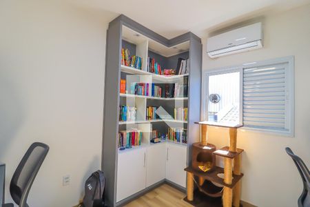 Casa de condomínio à venda com 152m², 3 quartos e 2 vagasQuarto 2